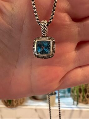 David yurman pendant and chain